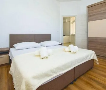 Appartement Darija 2 Podstrana
